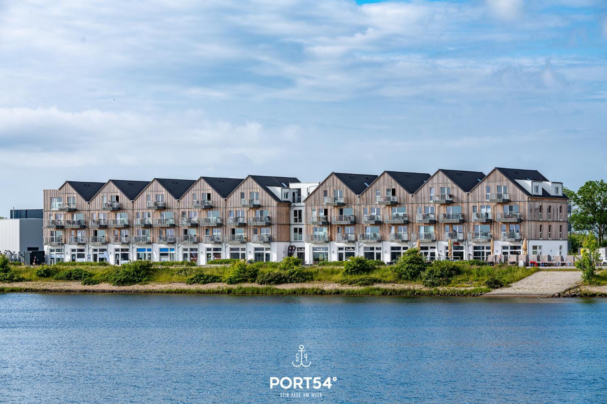 Marina Sunrise Apartment Олпениц Екстериор снимка